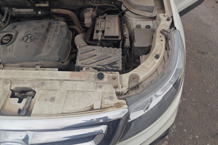 Used BAIC Senova X55 2016 1.5T CVT Elite Edition Engine Bay Left