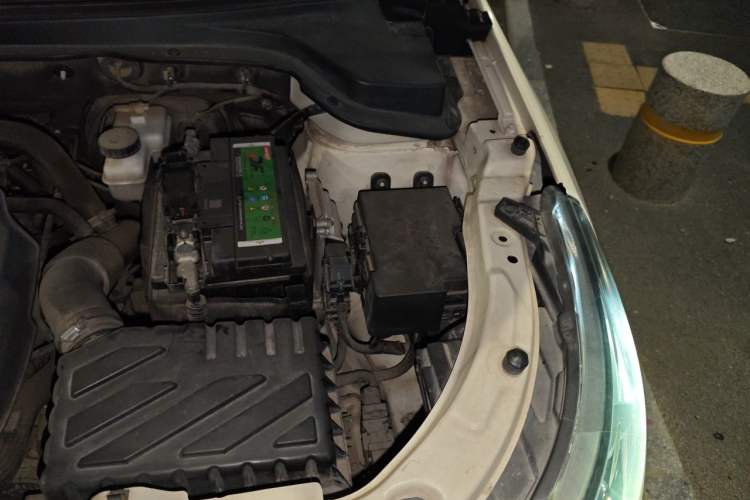 Used BAIC Senova X55  Engine Bay Left