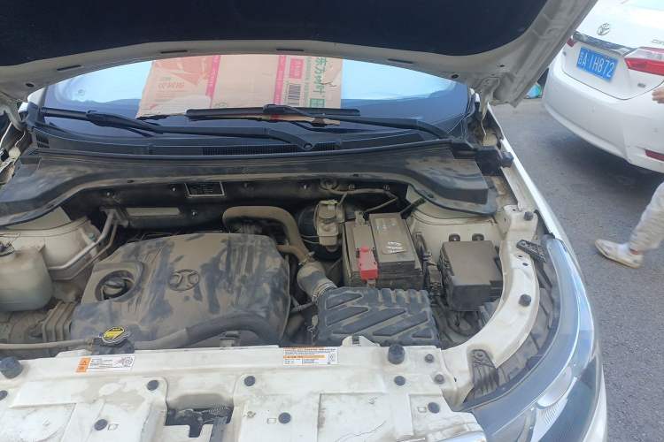 Used BAIC Senova X55 2016 1.5T CVT Comfort Version Engine Bay Left