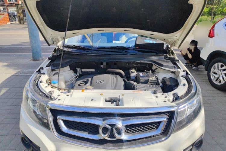 Used BAIC Senova X55 2016 1.5T CVT Luxury Edition Engine Bay