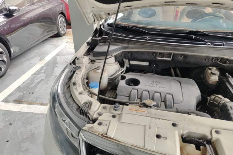 Used BAIC Senova X55 2016 1.5L Manual Comfort Version Engine Bay Right