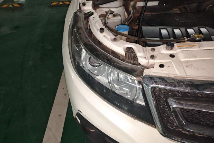 Used BAIC Senova X55 2016 1.5L Manual Comfort Version Engine Bay Right