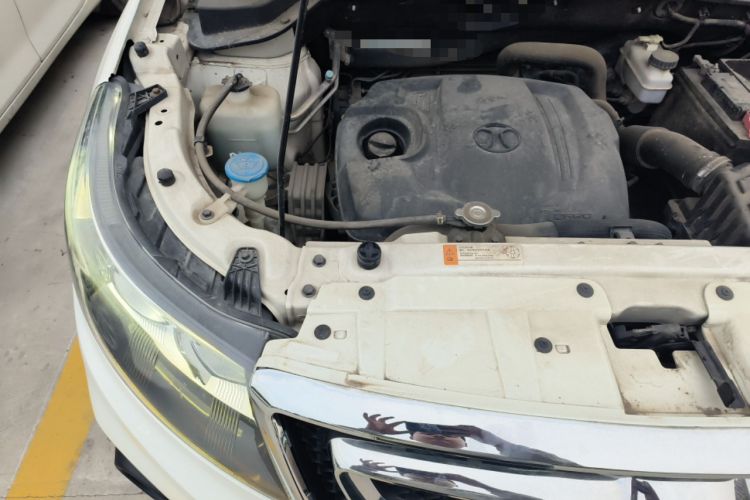 Used BAIC Senova X55 2016 1.5T CVT Elite Edition Engine Bay Right