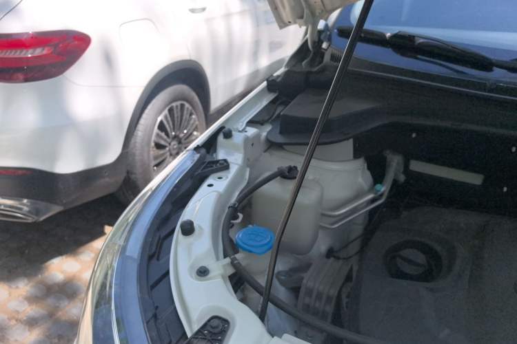 Used BAIC Senova X55 2016 1.5T CVT Comfort Version Engine Bay Right
