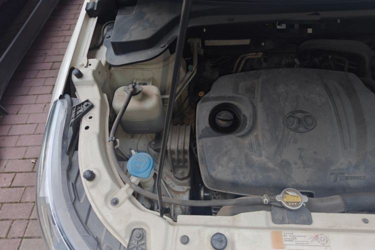 Used BAIC Senova X55 2016 1.5T CVT Elite Edition Engine Bay Right