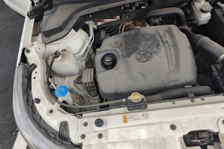 Used BAIC Senova X55 2016 1.5T CVT Elite Edition Engine Bay Right