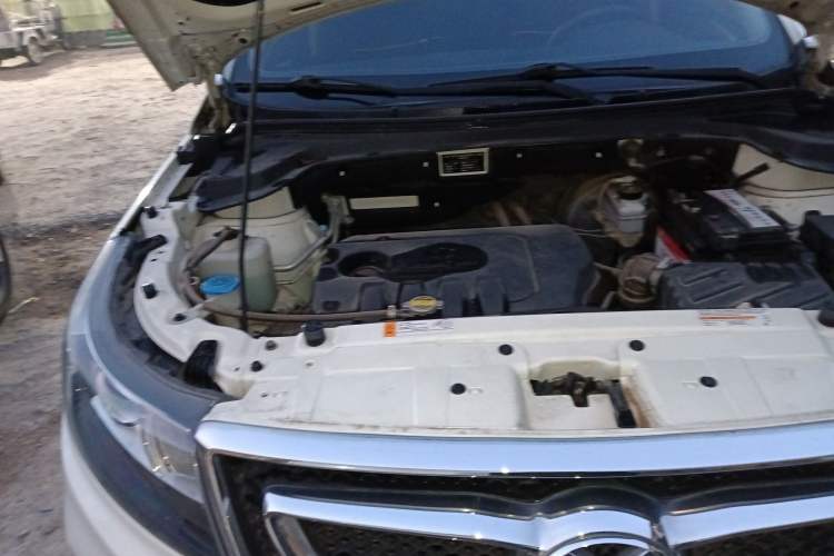 Used BAIC Senova X55 2016 1.5L Manual Comfort Version Engine Bay Right
