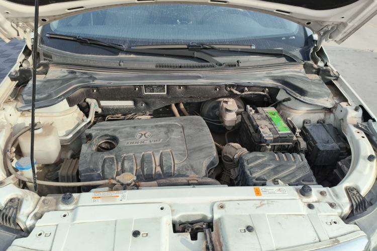 Used BAIC Senova X55 2016 1.5L Manual Comfort Version Engine Bay