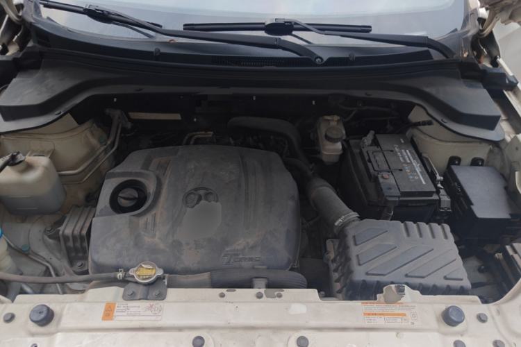 Used BAIC Senova X55 2016 1.5T CVT Elite Edition Engine Bay