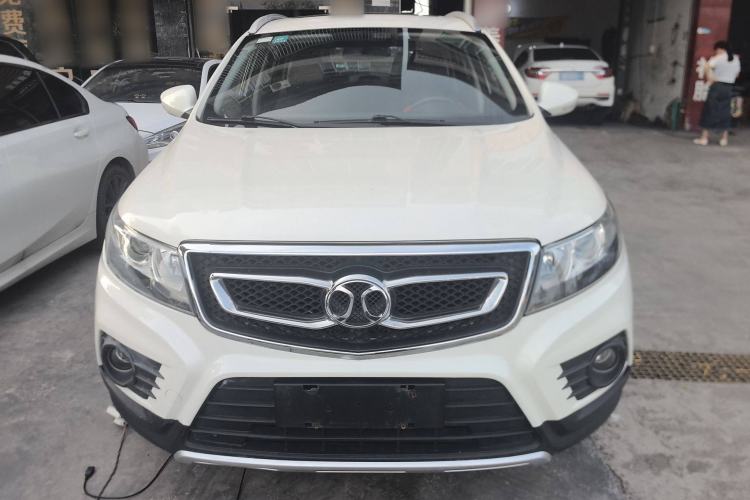 Used BAIC Senova X55 2016 1.5T CVT Elite Edition Exterior 1
