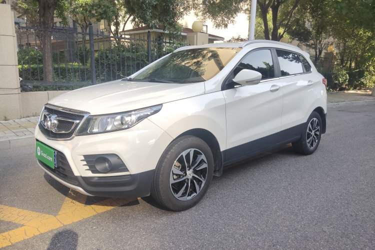 Used BAIC Senova X55 2016 1.5T CVT Elite Edition Exterior 2