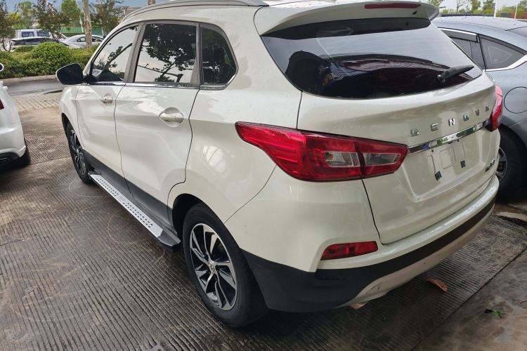 Used BAIC Senova X55 2016 1.5T CVT Elite Edition Exterior 3