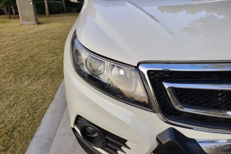 Used BAIC Senova X55 2016 1.5T CVT Elite Edition Exterior 8
