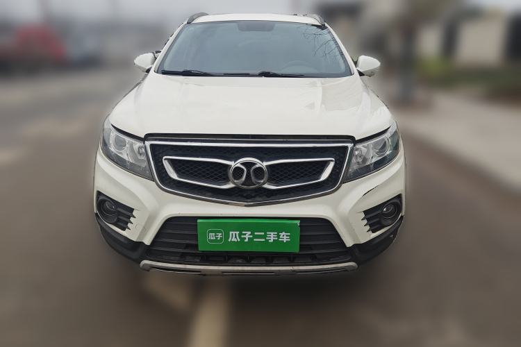 Used BAIC Senova X55 2016 1.5T CVT Elite Edition Front