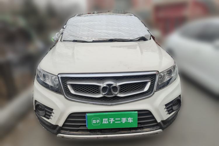 Used BAIC Senova X55 2016 1.5L Manual Comfort Version Front