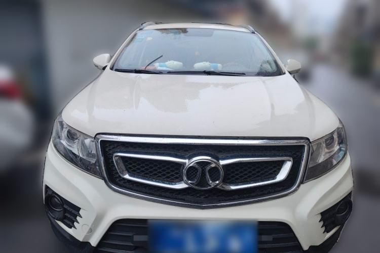 Used BAIC Senova X55 2016 1.5L Manual Comfort Version Front