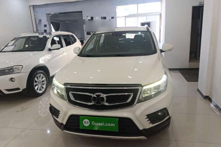 Used BAIC Senova X55 2016 1.5T Manual Elite Edition Front