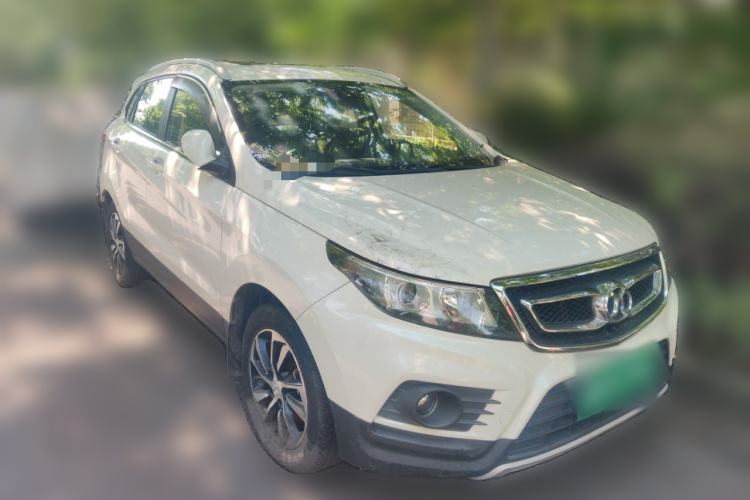 Used BAIC Senova X55 2016 1.5T CVT Comfort Version Front Right 45 Deg