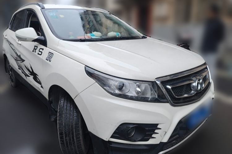 Used BAIC Senova X55 2016 1.5L Manual Comfort Version Front Right 45 Deg