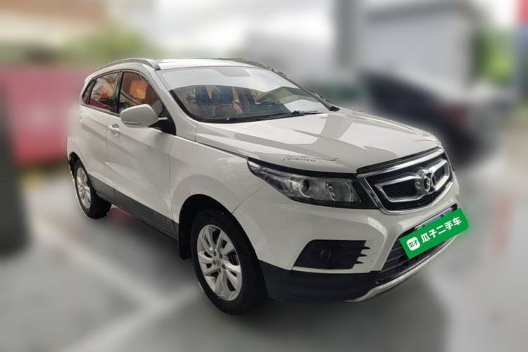 Used BAIC Senova X55 2016 1.5L Manual Comfort Version Front Right 45 Deg