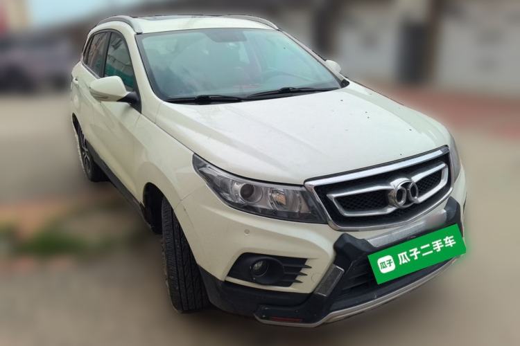 Used BAIC Senova X55 2016 1.5T CVT Luxury Edition Front Right 45 Deg