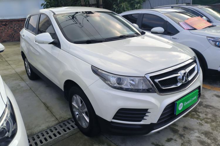 Used BAIC Senova X55 2016 1.5L Manual Standard Edition Front Right 45 Deg