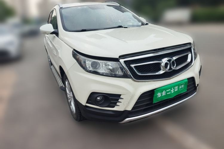 Used BAIC Senova X55 2016 1.5T CVT Comfort Version Front Right 45 Deg