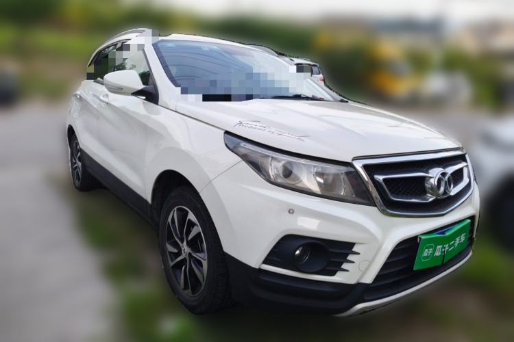 Used BAIC Senova X55 2016 1.5T CVT Luxury Edition Front Right 45 Deg