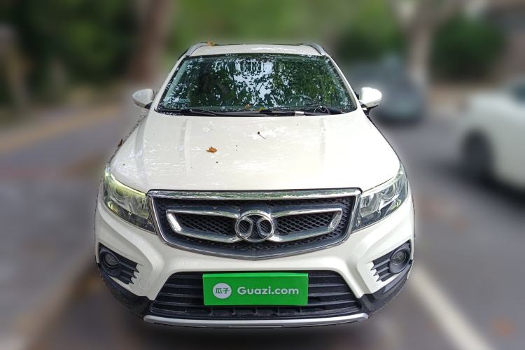 Used BAIC Senova X55 2016 1.5T CVT Elite Edition Front