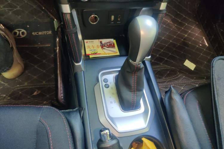 Used BAIC Senova X55 2016 1.5T CVT Comfort Version Gear Lever