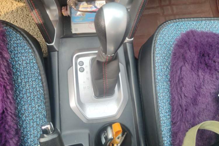 Used BAIC Senova X55 2016 1.5T CVT Comfort Version Gear Lever