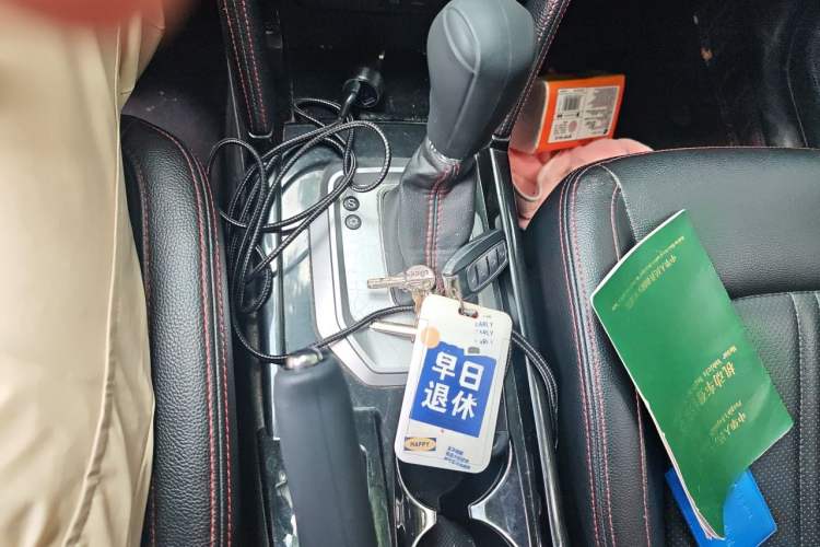 Used BAIC Senova X55 2016 1.5T CVT Luxury Edition Gear Lever