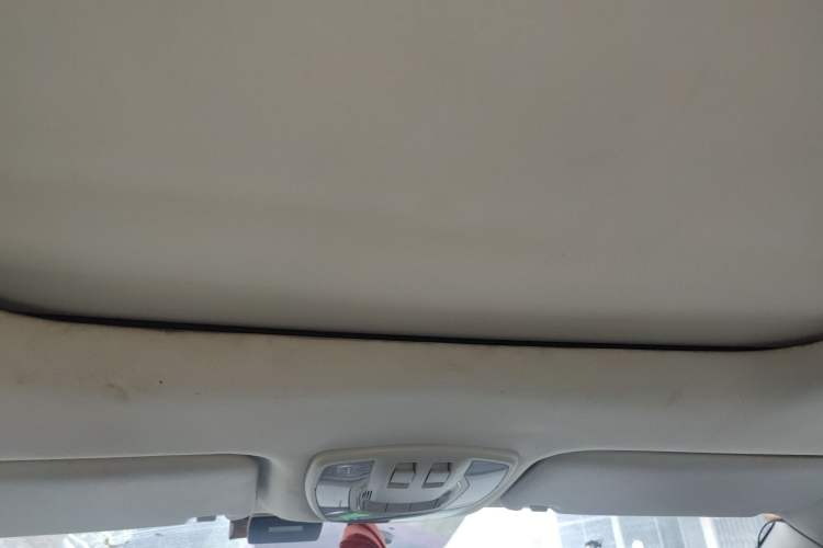 Used BAIC Senova X55 2016 1.5T Manual Elite Edition Headliner