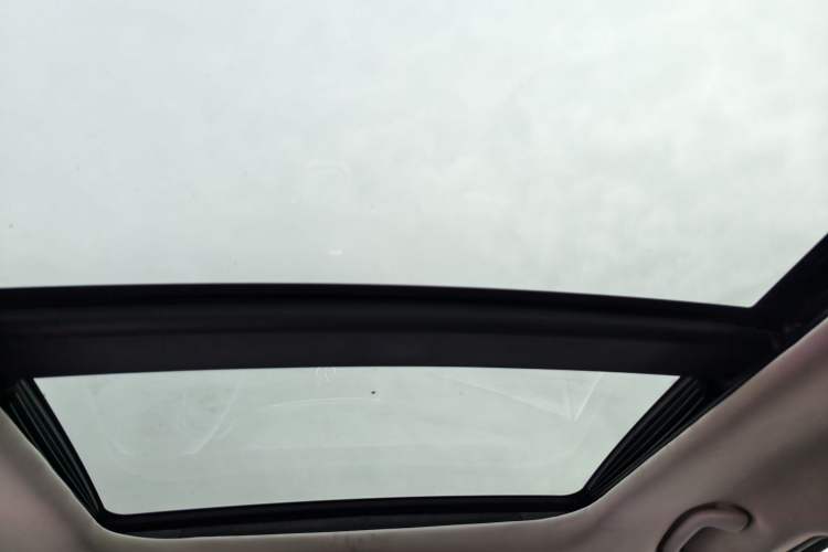 Used BAIC Senova X55 2016 1.5T CVT Elite Edition Headliner