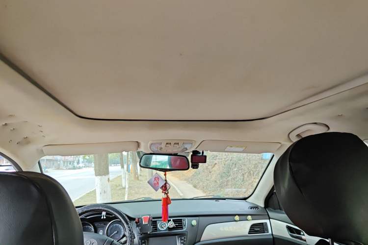 Used BAIC Senova X55 2016 1.5T CVT Elite Edition Headliner