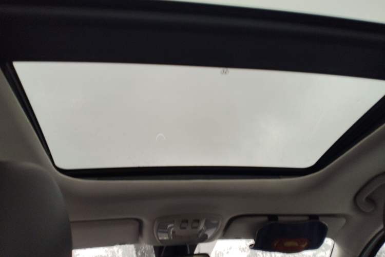 Used BAIC Senova X55 2016 1.5T CVT Elite Edition Headliner