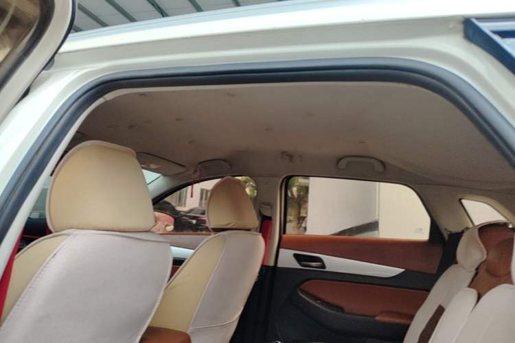 Used BAIC Senova X55 2016 1.5L Manual Comfort Version Headliner