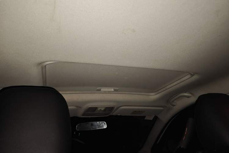 Used BAIC Senova X55 2016 1.5T CVT Comfort Version Headliner