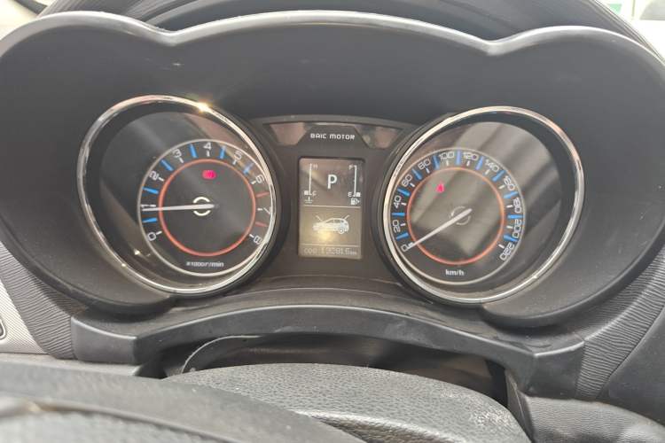 Used BAIC Senova X55 2016 1.5T CVT Luxury Edition Instrument Cluster