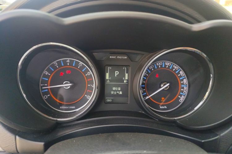 Used BAIC Senova X55 2016 1.5T CVT Elite Edition Instrument Cluster