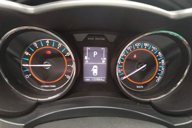 Used BAIC Senova X55 2016 1.5T CVT Elite Edition Instrument Cluster