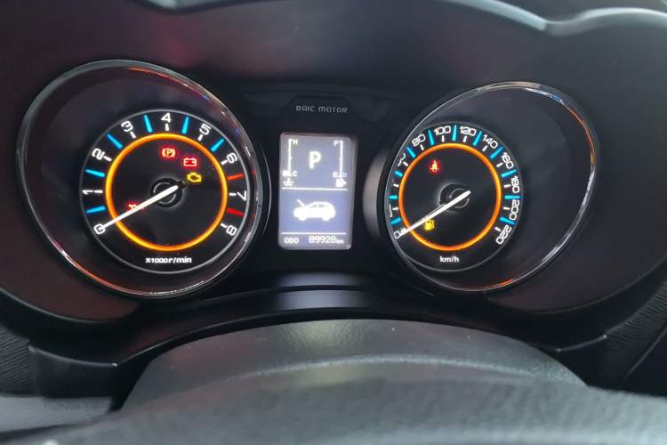 Used BAIC Senova X55 2016 1.5T CVT Elite Edition Instrument Cluster