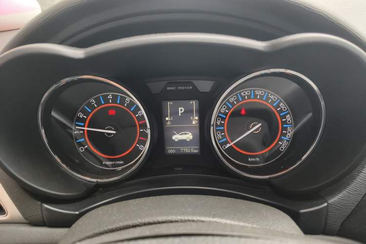 Used BAIC Senova X55 2016 1.5T CVT Elite Edition Instrument Cluster