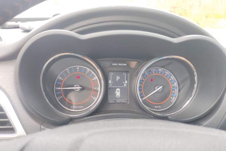 Used BAIC Senova X55 2016 1.5T CVT Elite Edition Instrument Cluster