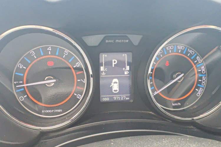 Used BAIC Senova X55 2016 1.5T CVT Comfort Version Instrument Cluster