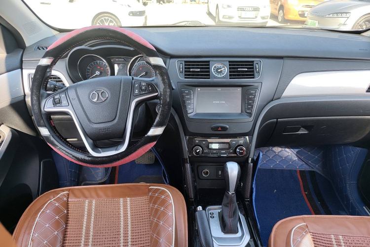 Used BAIC Senova X55 2016 1.5T CVT Elite Edition Interior 1