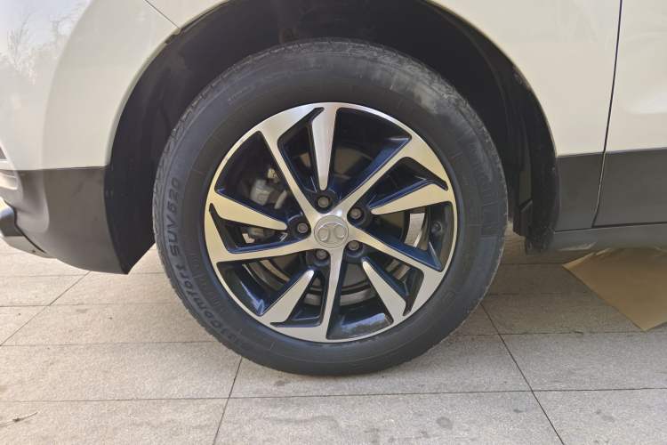 Used BAIC Senova X55 2016 1.5T CVT Elite Edition Interior 10