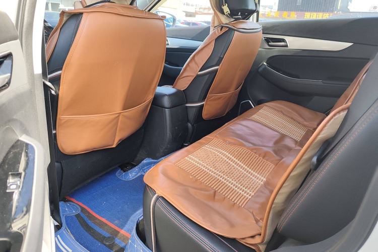 Used BAIC Senova X55 2016 1.5T CVT Elite Edition Interior 4
