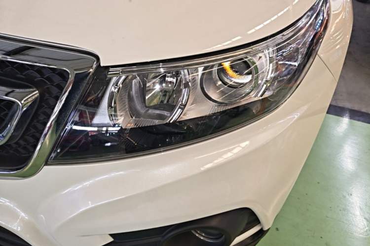 Used BAIC Senova X55 2016 1.5T CVT Elite Edition Left Front Headlight