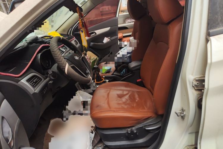 Used BAIC Senova X55 2016 1.5L Manual Comfort Version Left Front Seat